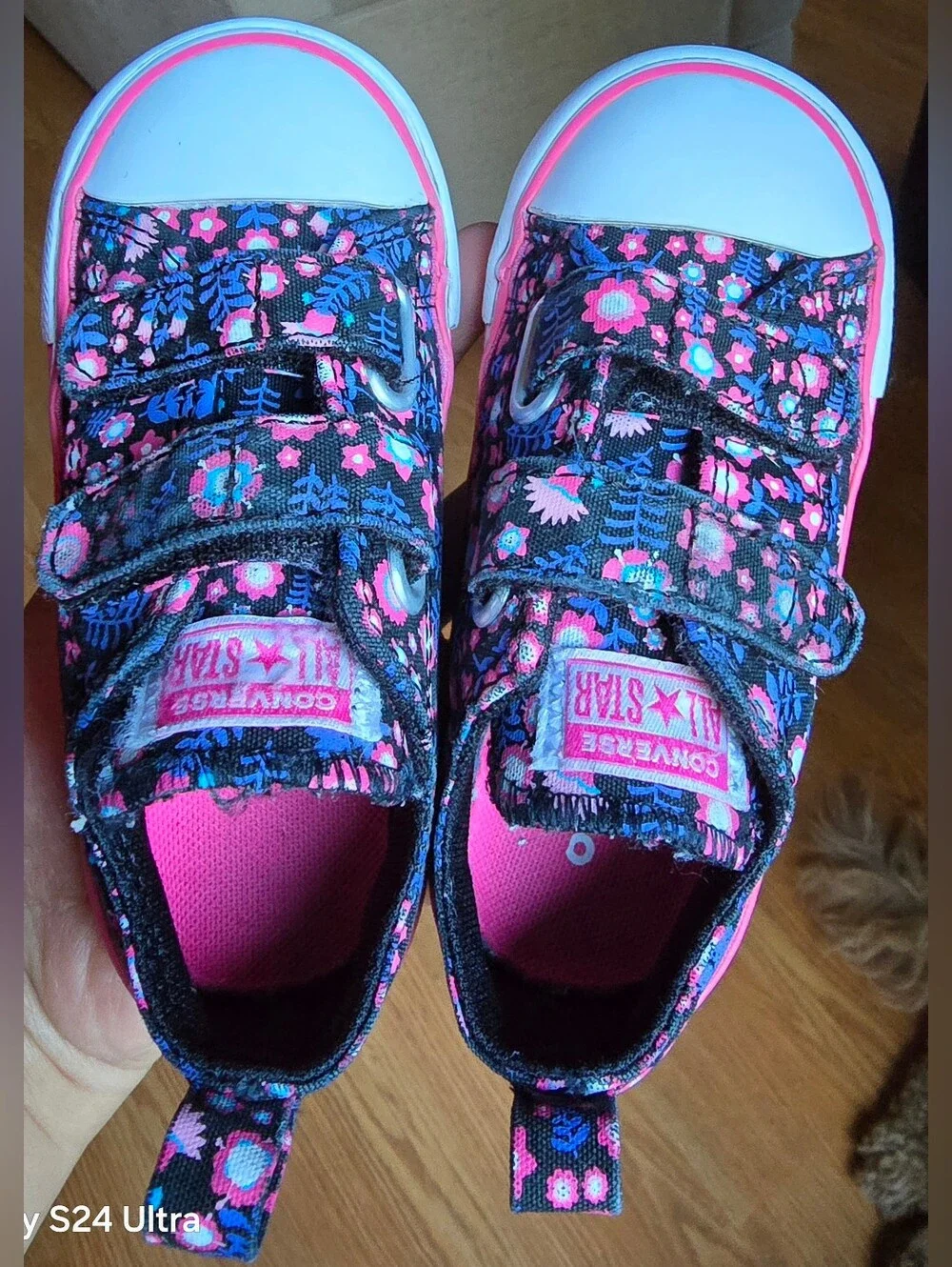 Sz 8 Toddler Girl's CONVERSE CTAS DITSY FLORAL Double straps